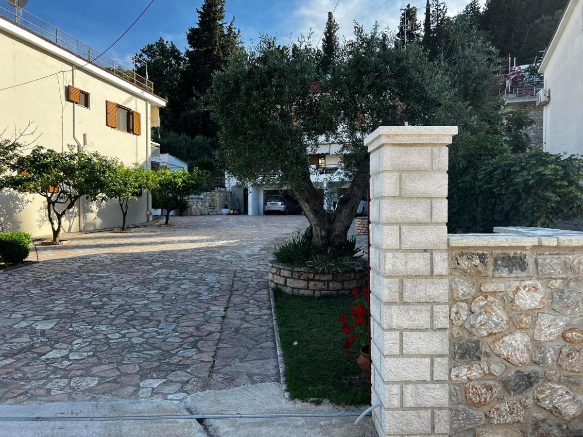 Aparthotel Dionysus Sivota Center Exterior foto